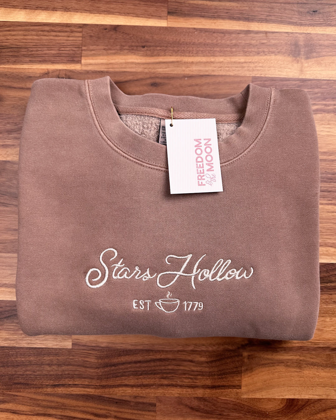 stars hollow coffee embroidered comfort colors crewneck gilmore Luke's 