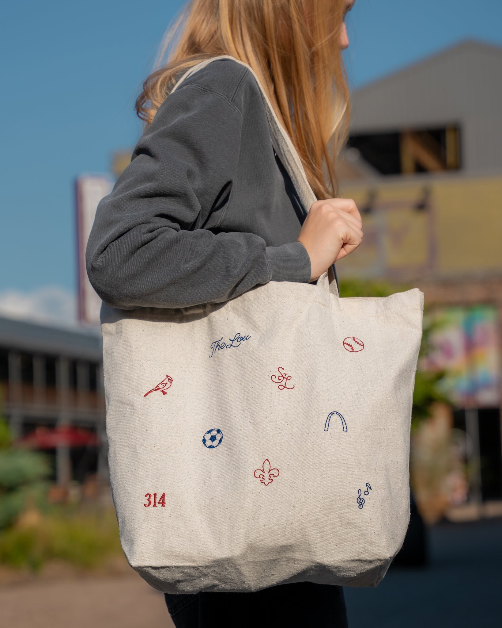 st louis embroidered icons tote bag