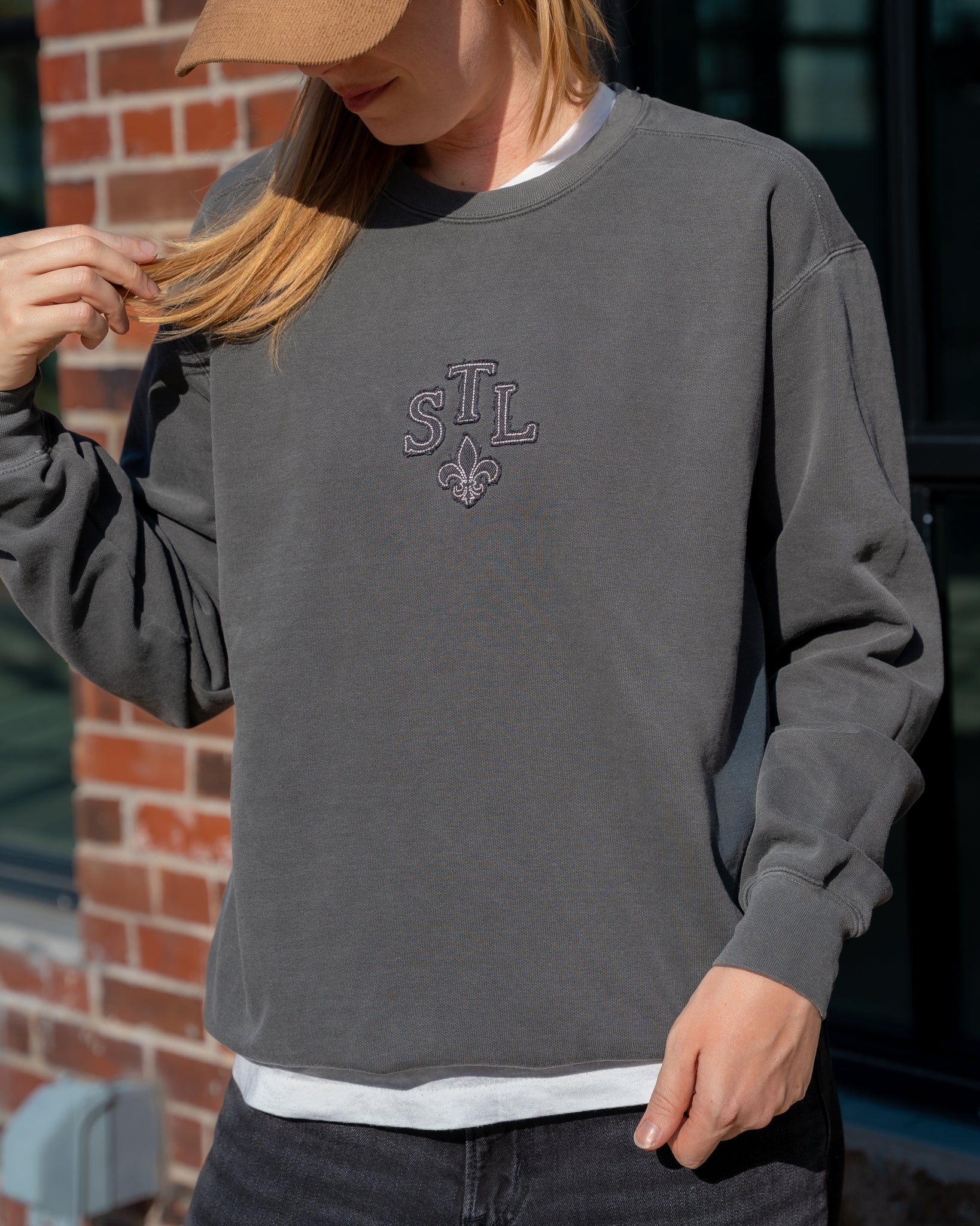 stl fleur de lis applique embroidered vintage style comfort colors sweatshirt